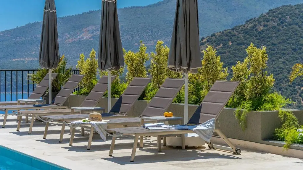 Pool area